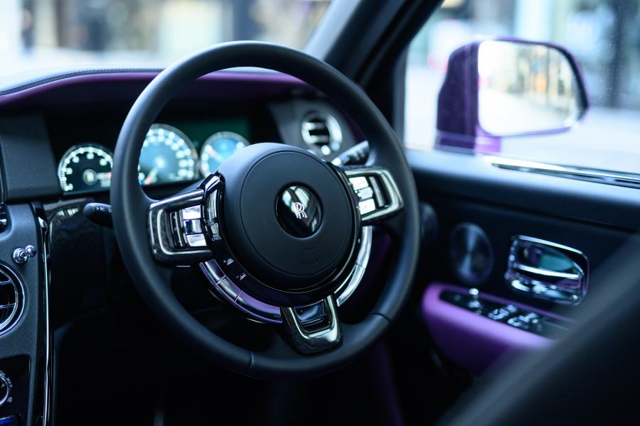 Панель приборов Rolls-Royce Cullinan 2018 года  (JP) (фото 18 из 29)